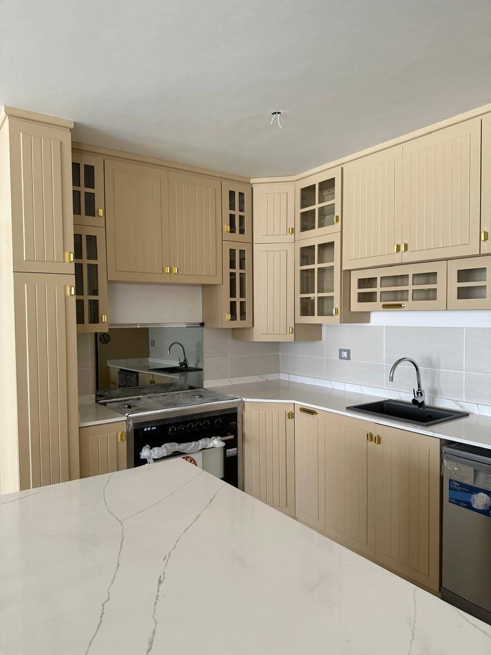 Il Monte Galala Kitchen thumbnail 5