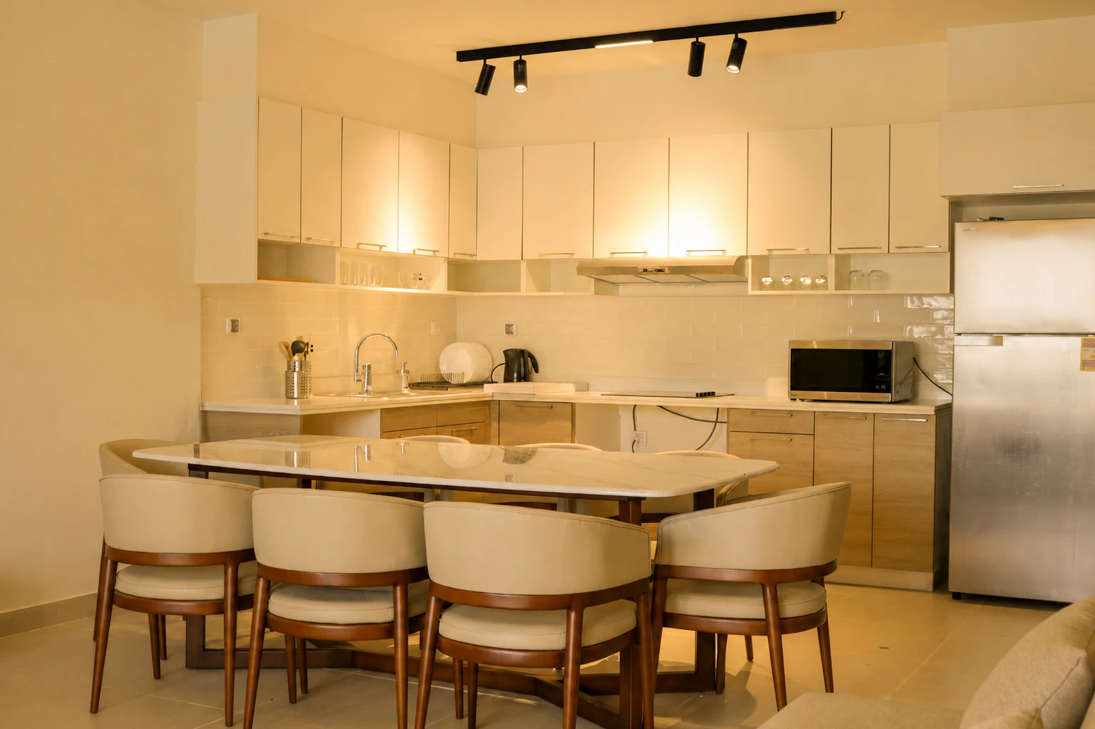 Hacienda North Coast Residence thumbnail 3