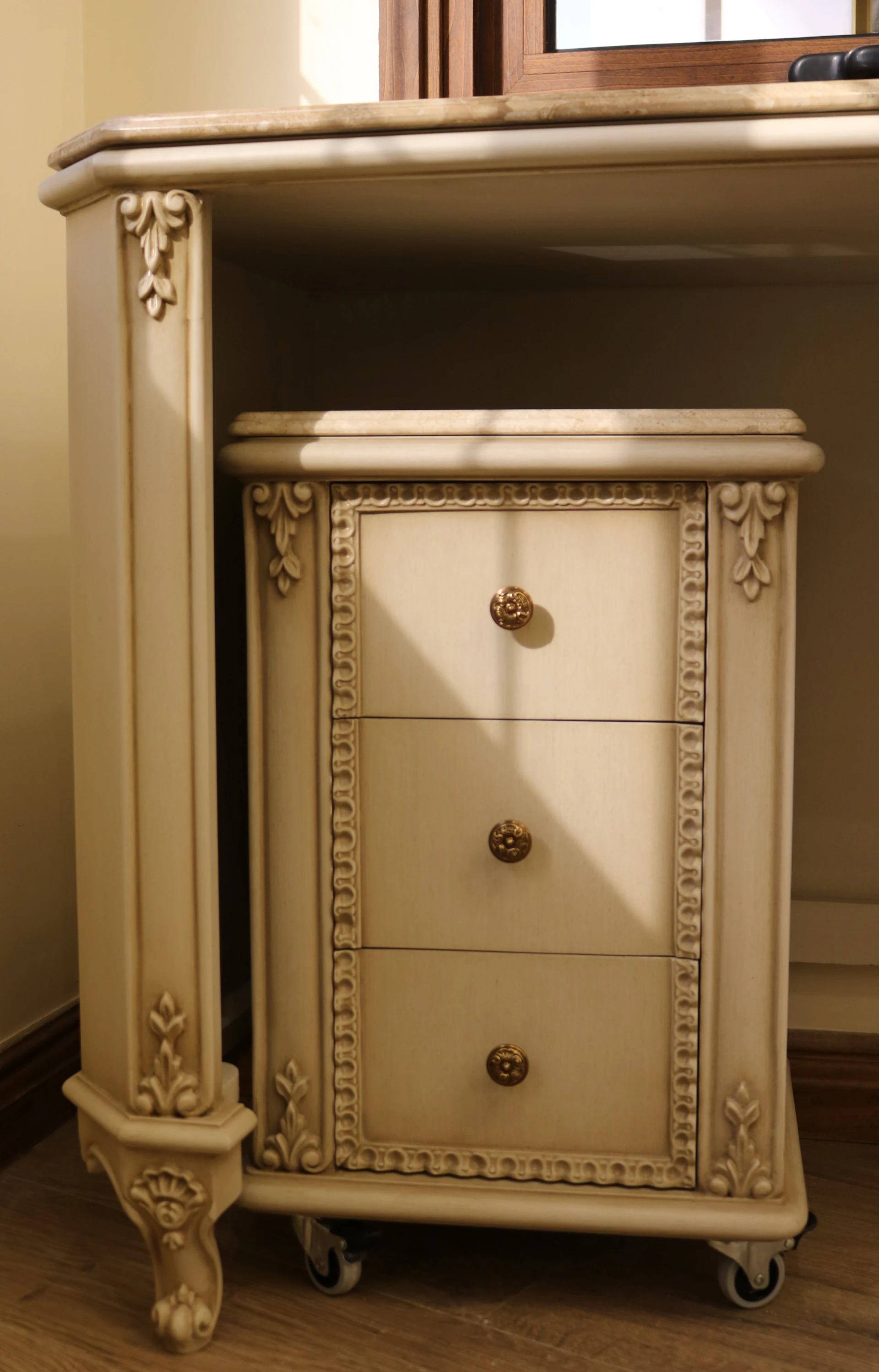 Ras El Bar Bedroom thumbnail 3